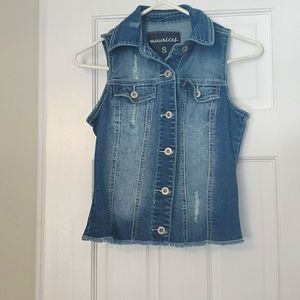 Maurices Denim Sleeveless Vest